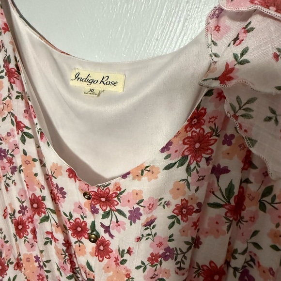 Floral Pink Maxi Dress - Picture 4 of 4